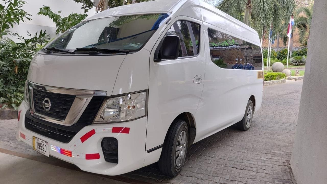 Nissan NV350